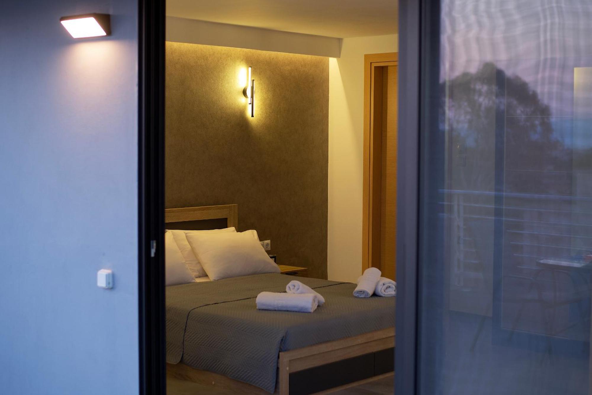 Kiriakos Apartment Каламата Екстериор снимка