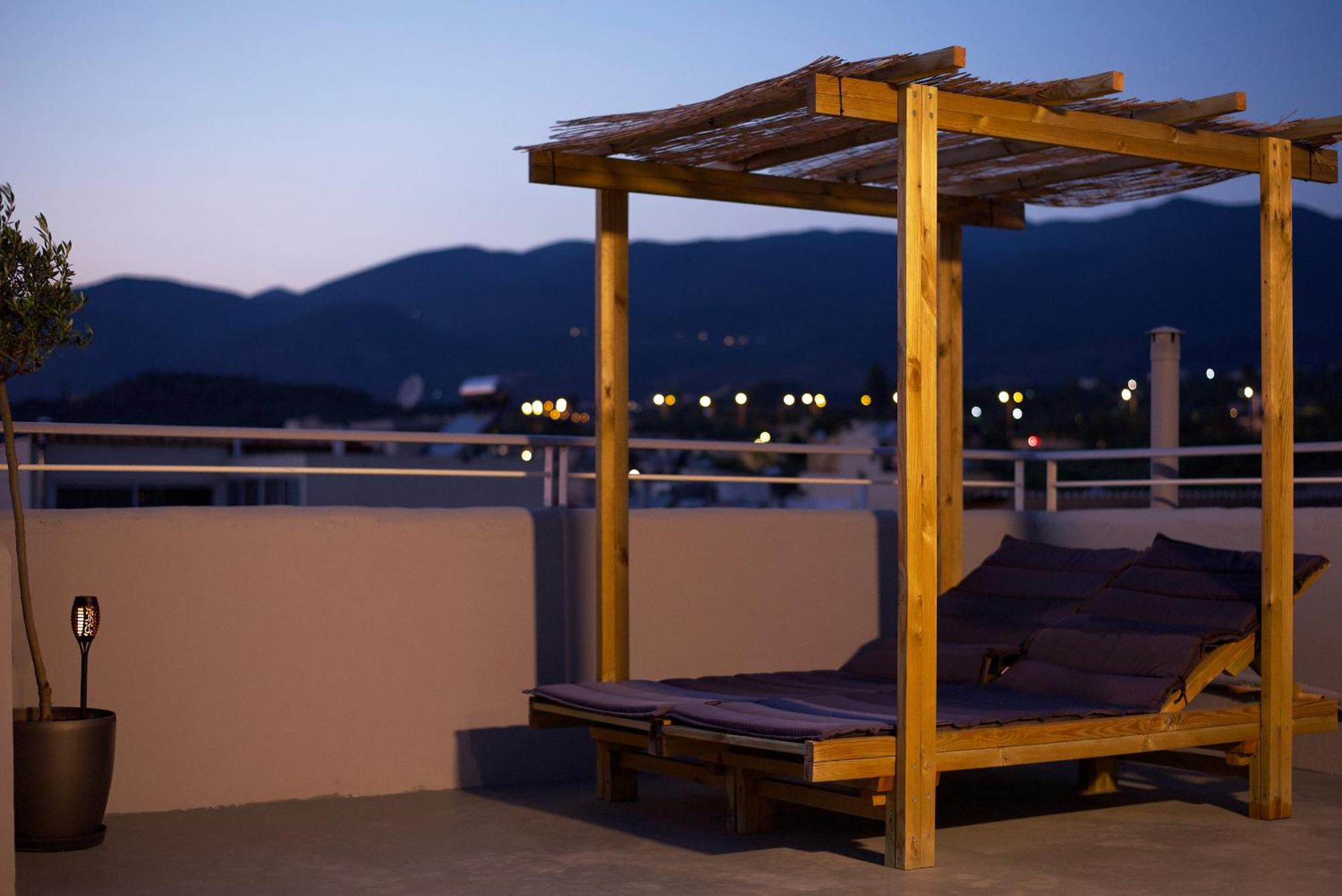 Kiriakos Apartment Каламата Екстериор снимка