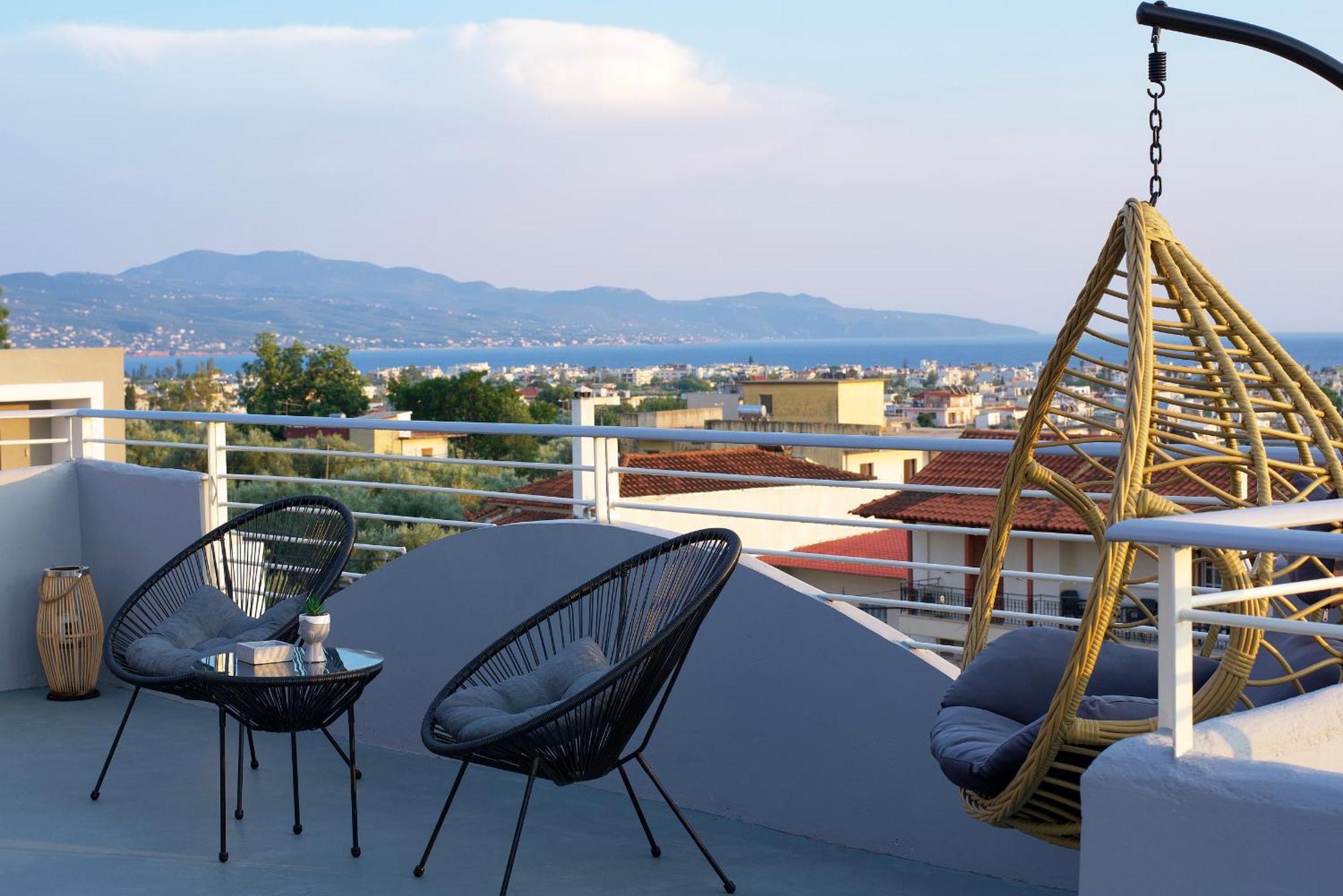 Kiriakos Apartment Каламата Екстериор снимка